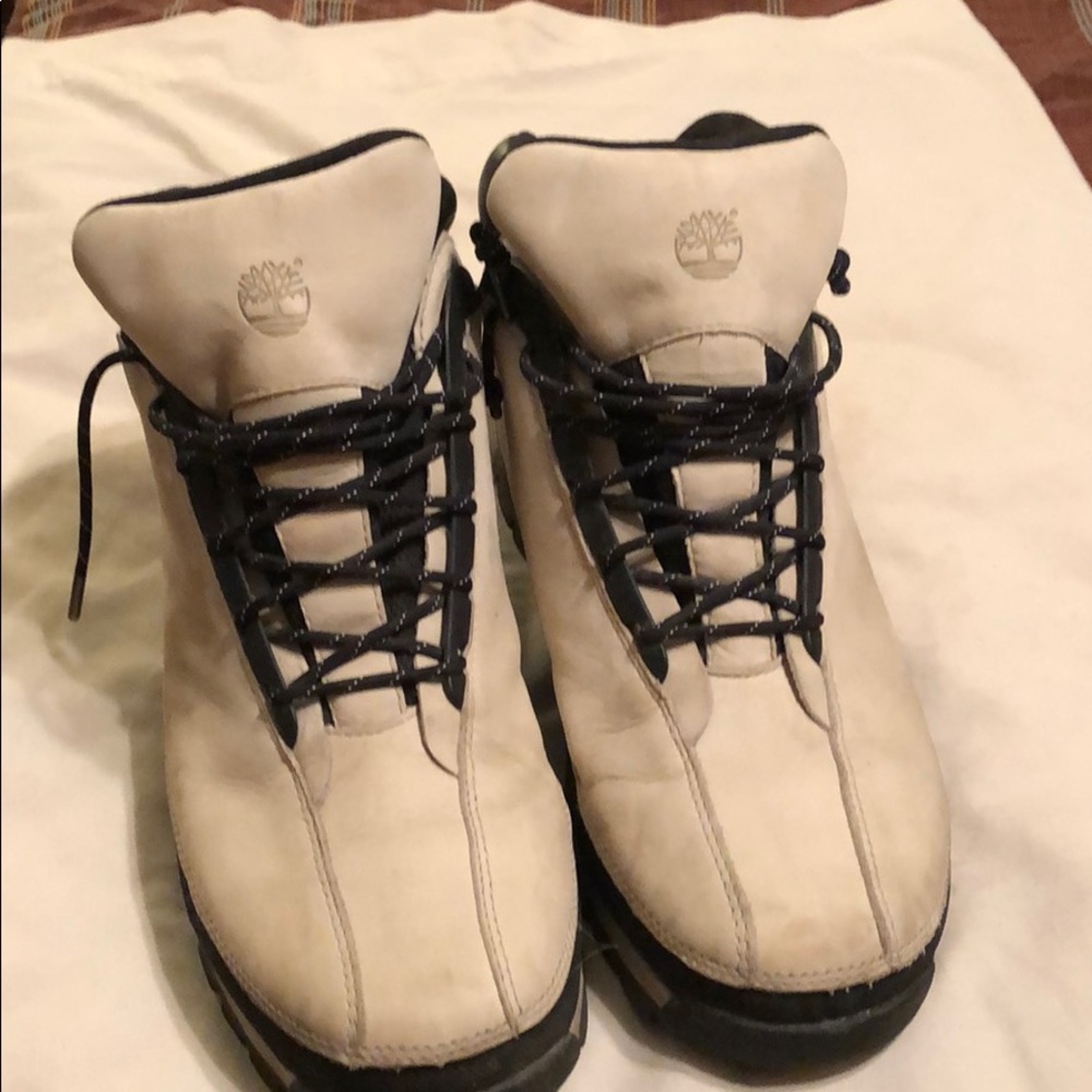 Timberland white \ beige boots